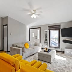 Cozy Living Near Grand Park